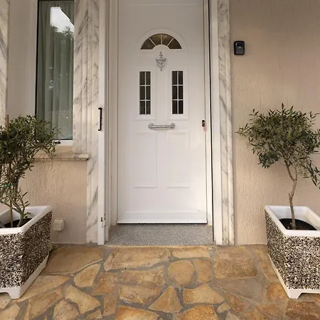 Kataleya * Svoronata