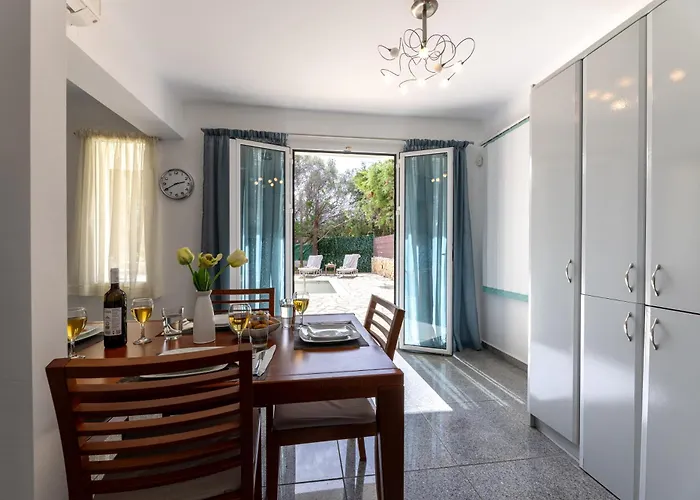 Kataleya Villa Svoronata